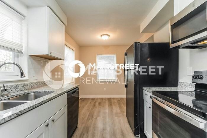 3510 Norwood St - Photo 7 of 18