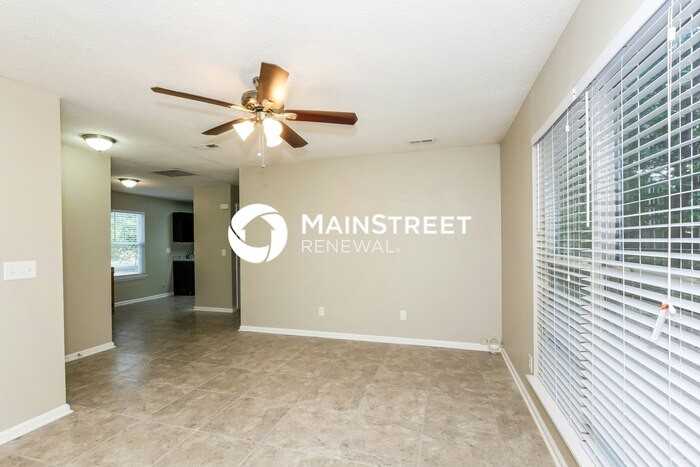 6022 Woodthrush Dr - Photo 4 of 16