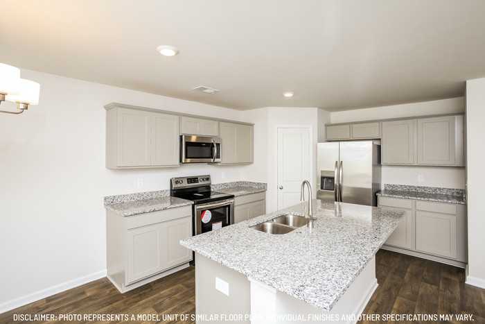 216 Bowery Breeze Way - Photo 7 of 14