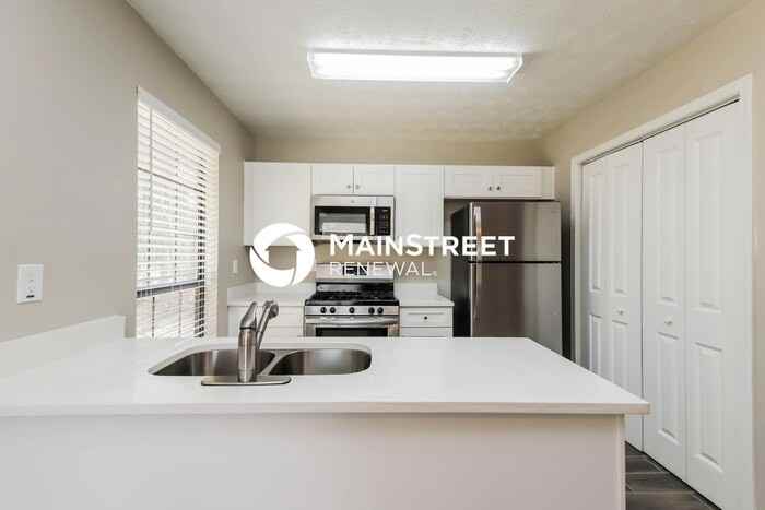 860 Westgard Ct - Photo 6 of 17