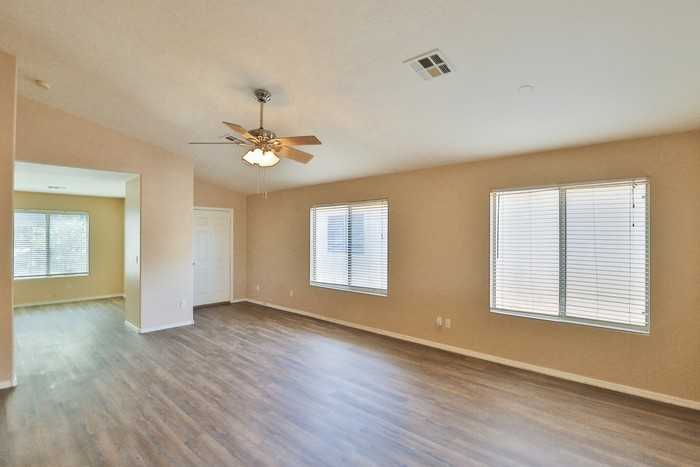 14919 N 149th Dr - Photo 5 of 26