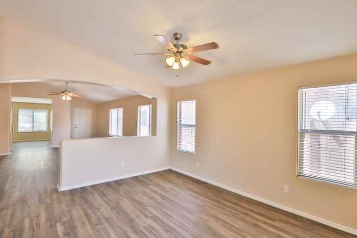 14919 N 149th Dr - Photo 7 of 26