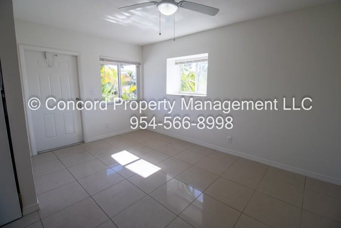 1727 Liberty St #12 - Photo 7 of 13