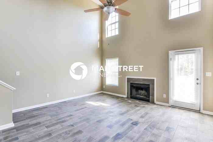 5516 Landreaux Dr - Photo 4 of 17