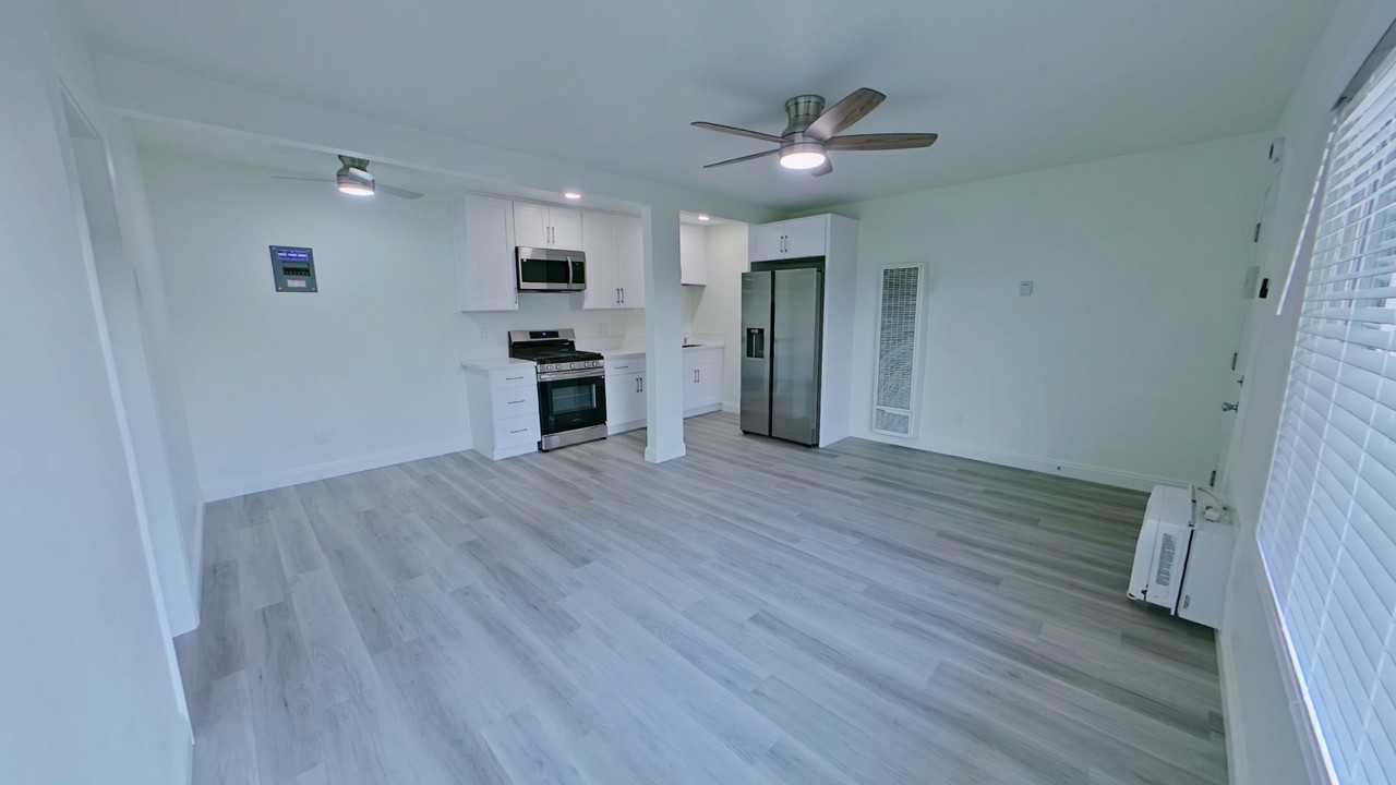 Olivewood Apartments | by Vanguard Property Group - Photo 3 of 19