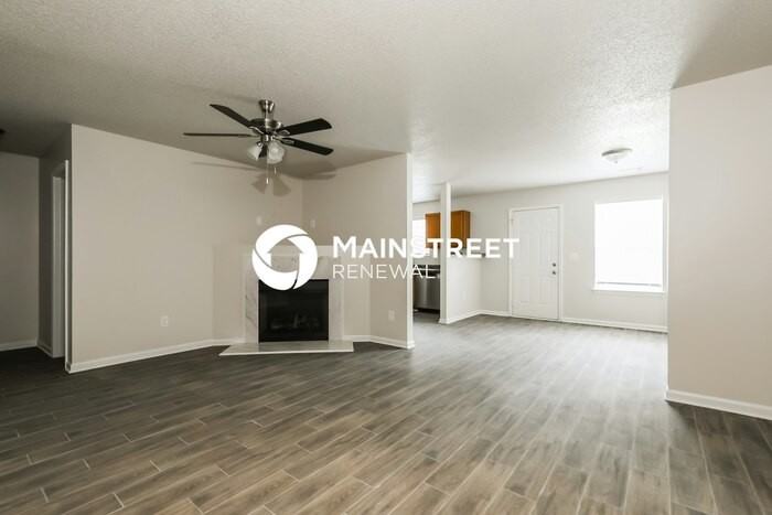 5280 Hanover St - Photo 5 of 17