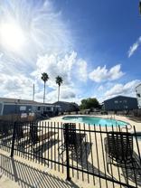 Beautiful, spacious property with an excellent location! - Photo 1 of 1