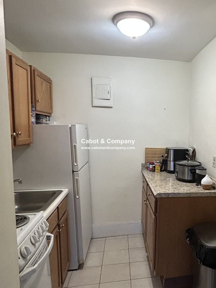 217 Newbury St #2 - Photo 2 of 6