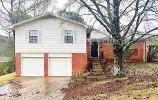 featured image of 5721 Old Hickory Rd