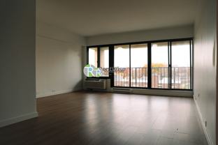 929 Massachusetts Ave #8E - Photo 1 of 1