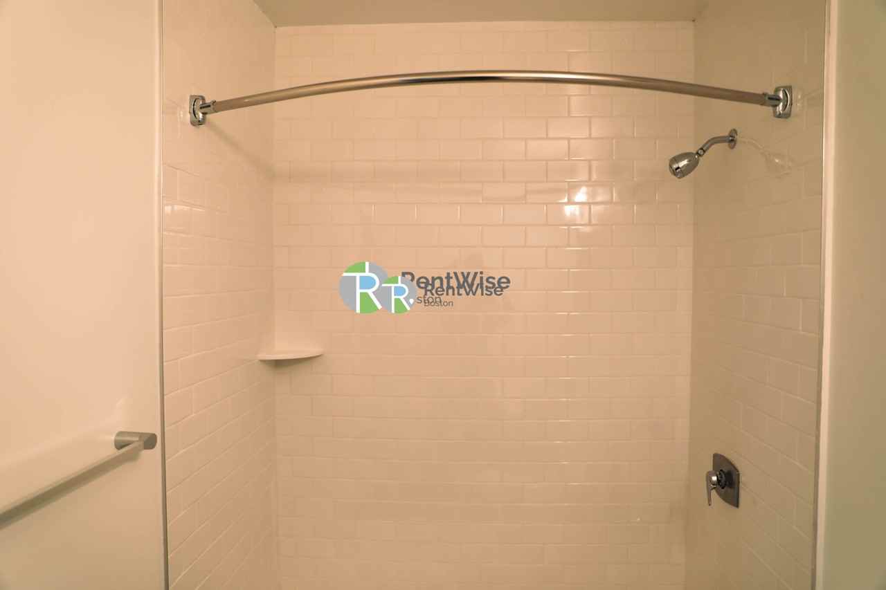 929 Massachusetts Ave #8E - Photo 6 of 17