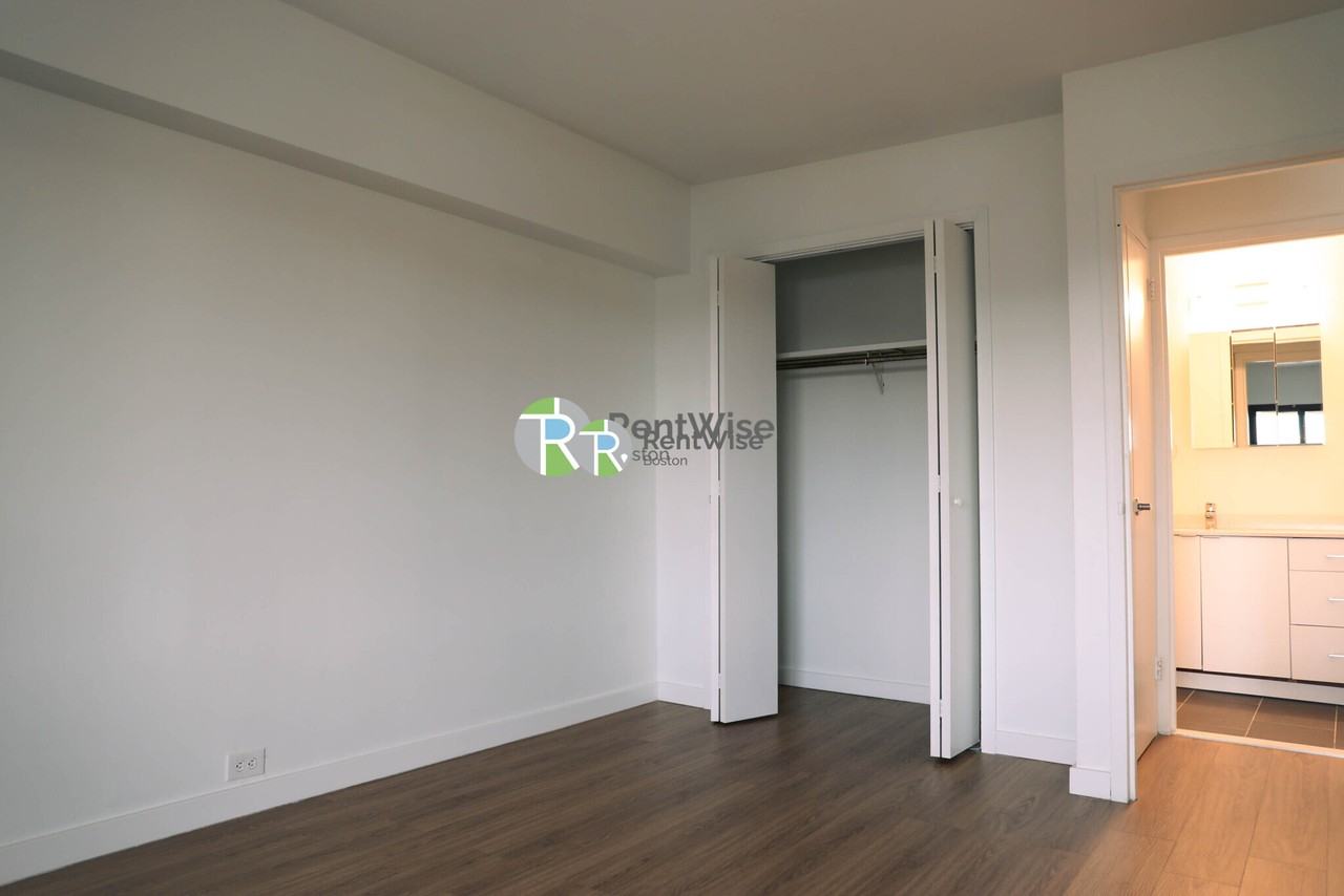 929 Massachusetts Ave #8E - Photo 7 of 17