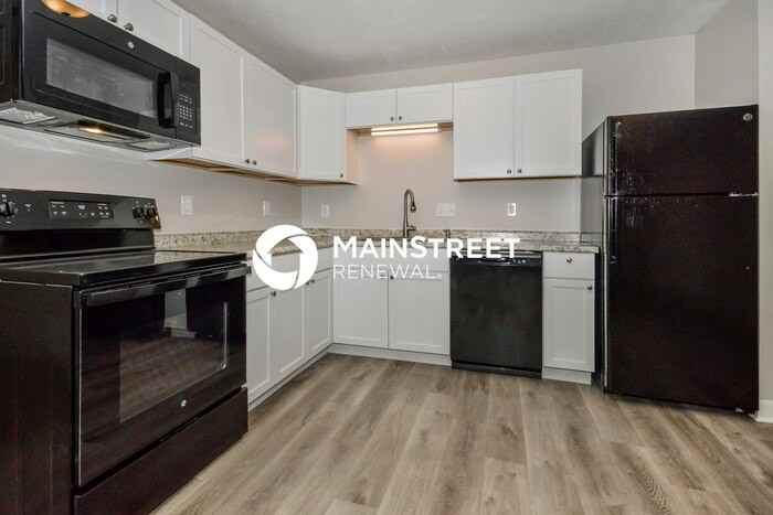 4038 Whitaker Dr - Photo 4 of 15