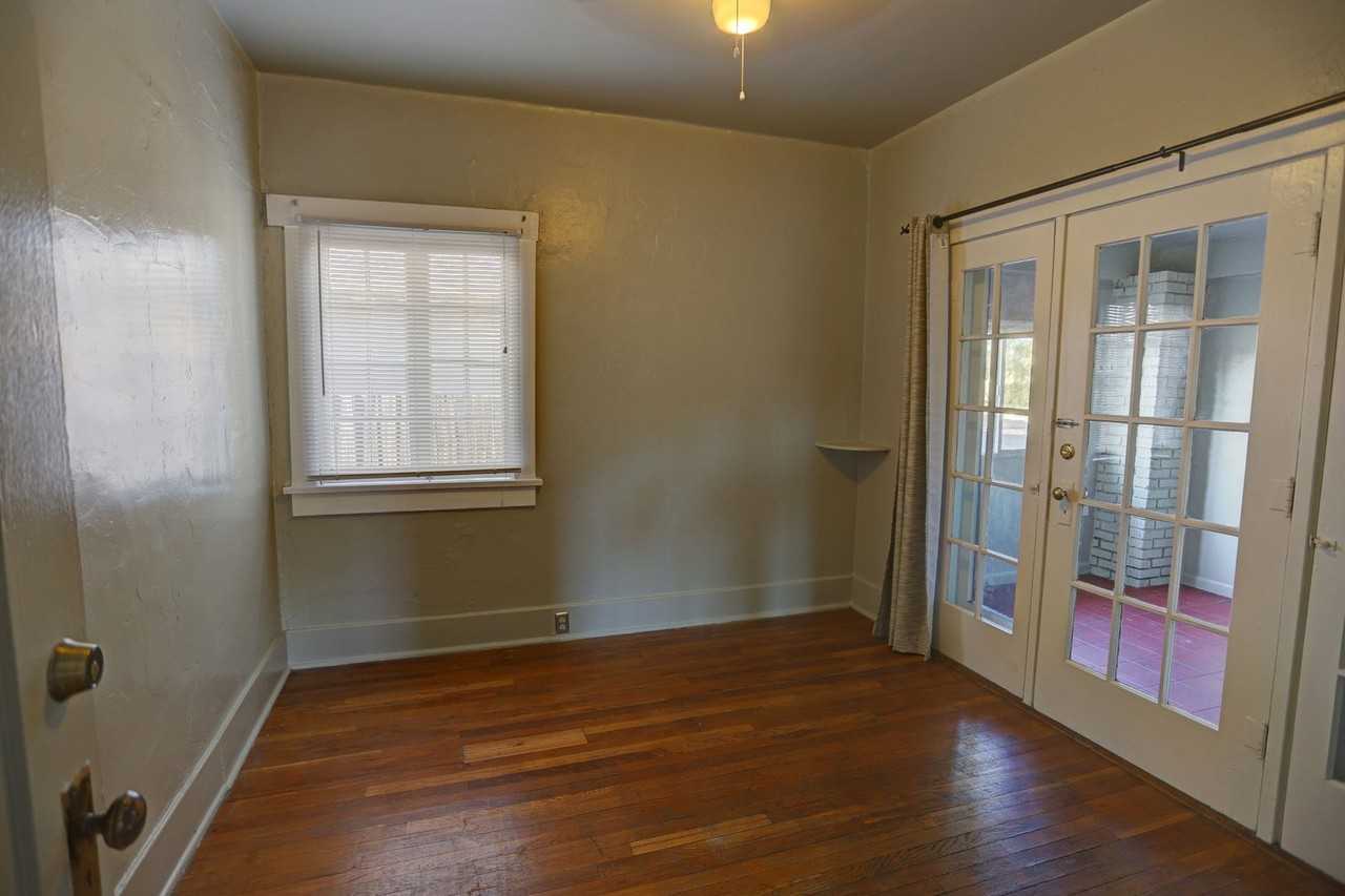 1348 N. Euclid Ave. - Photo 5 of 12