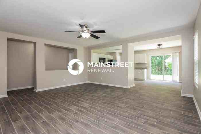 4384 Stone Mountain Dr - Photo 4 of 16