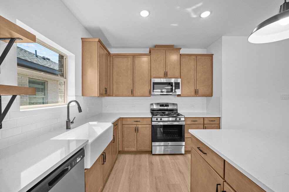 1229 Eagle Mountain Dr #NA - Photo 6 of 13