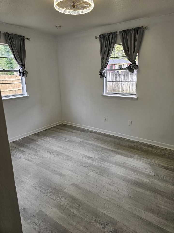 10224 Jana Dr #NA - Photo 7 of 17