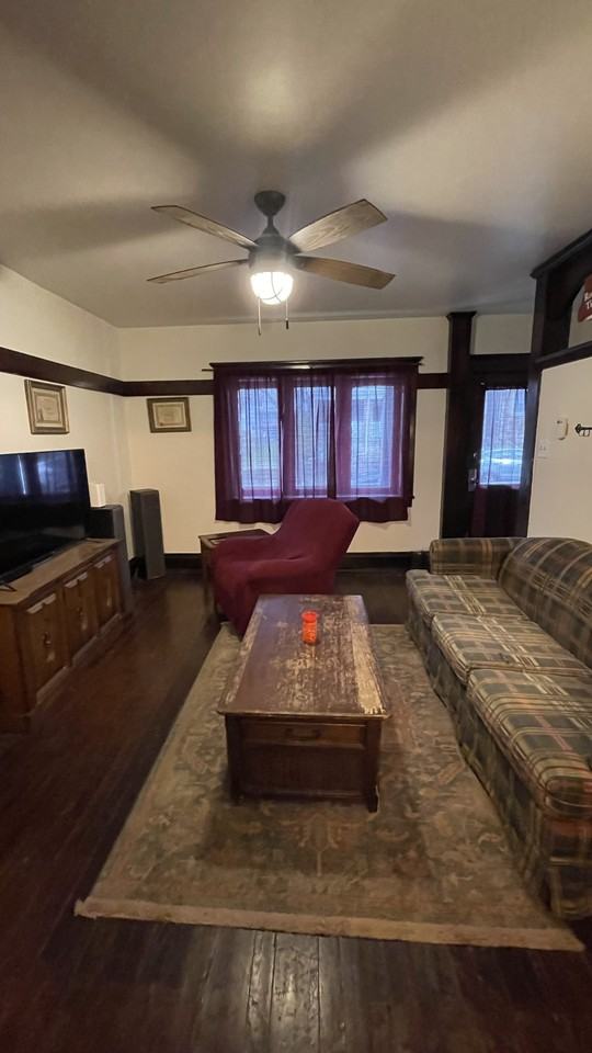 134 S Spring Ave #134 - Photo 5 of 33