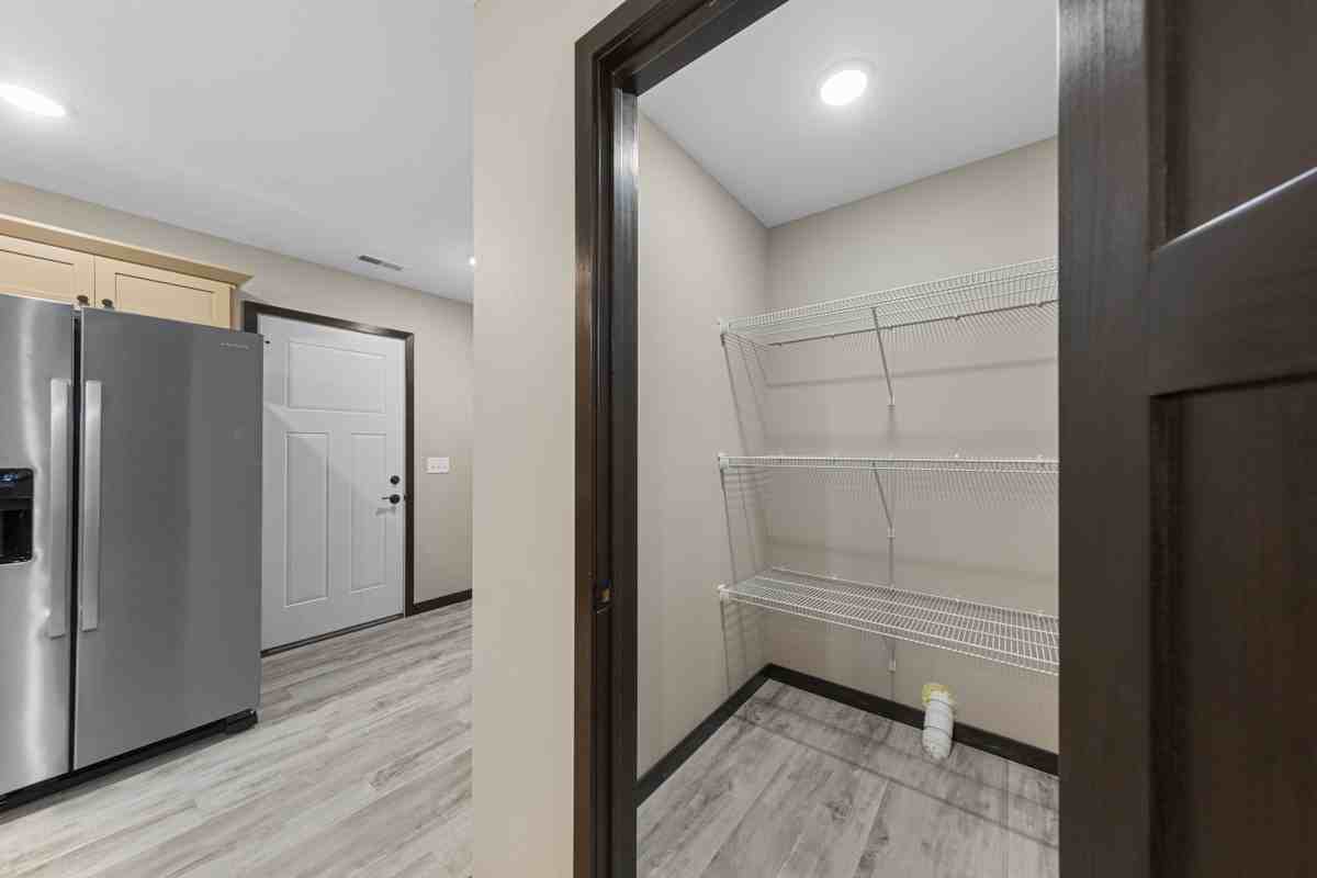 3200 Noble Dr #3200 - Photo 6 of 18