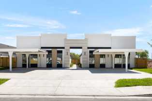 N 43rd St #3 - Photo 1 of 1