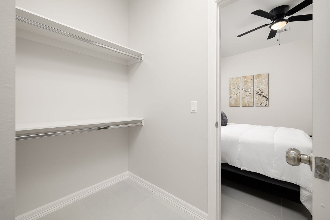 N 43rd St #3 - Photo 5 of 16