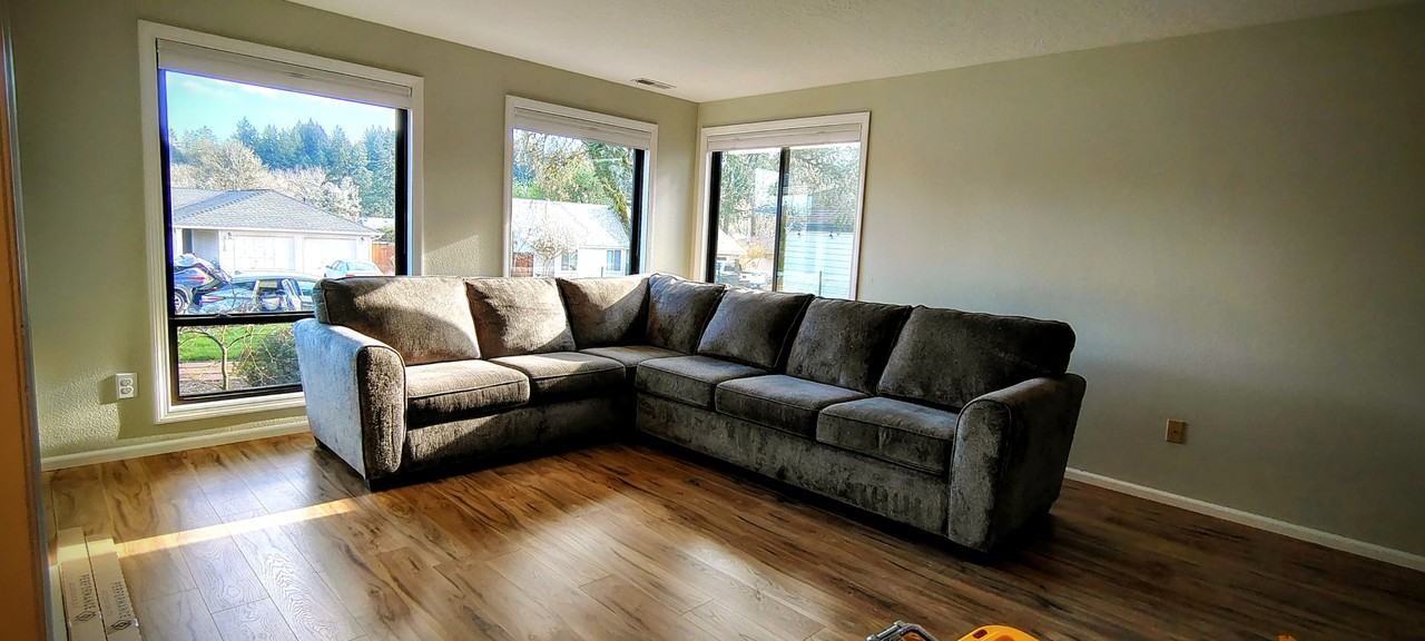 3075 Nw Manzanita Pl #NA - Photo 2 of 13