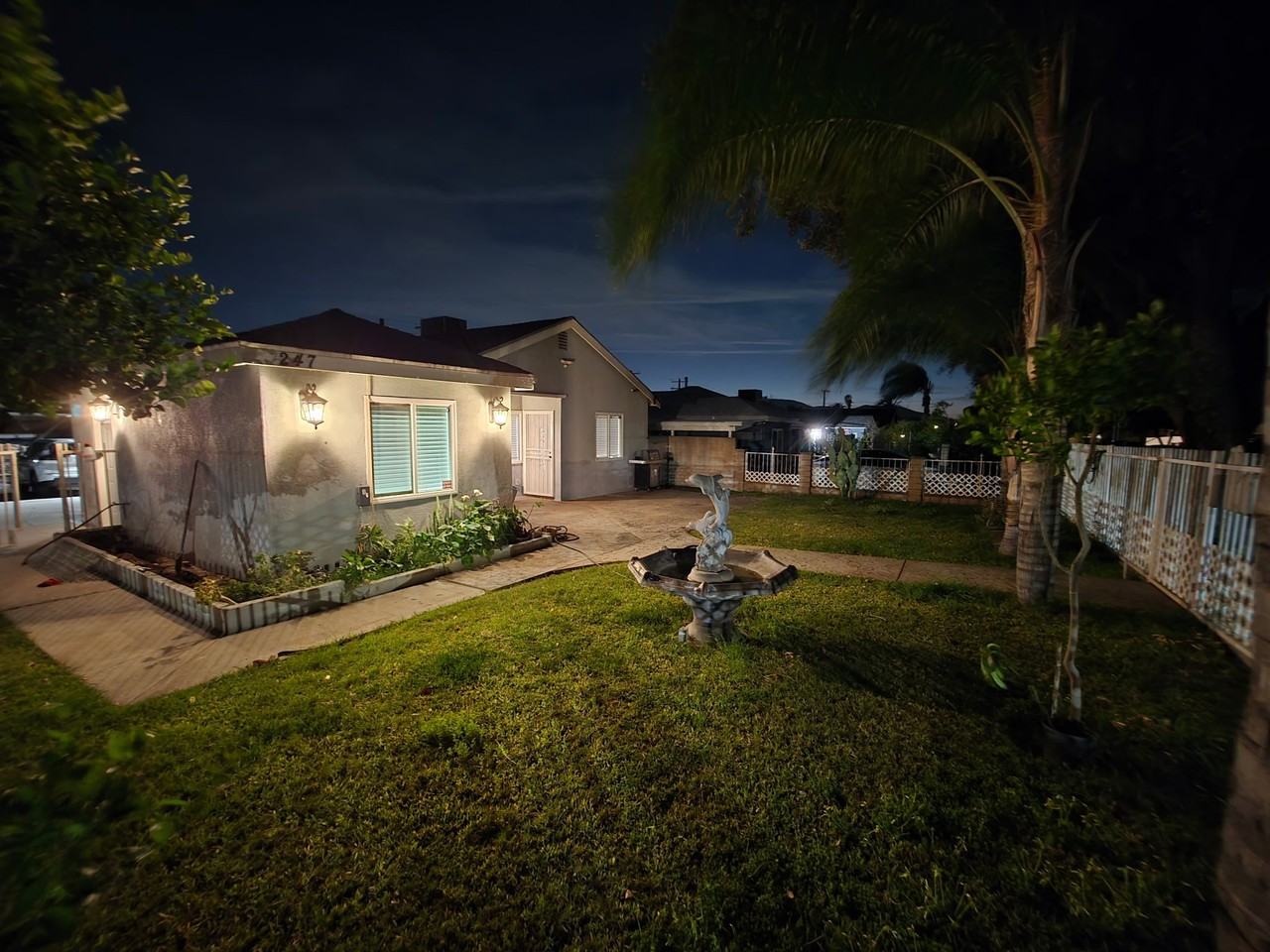 247 E 44th St #NA - Photo 2 of 15