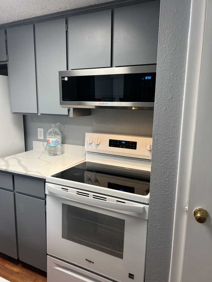 151 Springlake Dr #1 - Photo 5 of 8