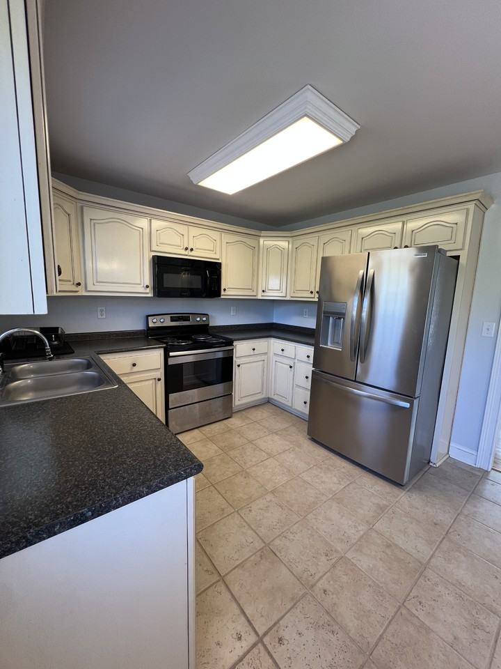 2029 Armstrong Loop #NA - Photo 7 of 26