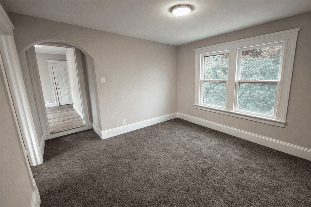 604 4th St #4 - Photo 7 of 17