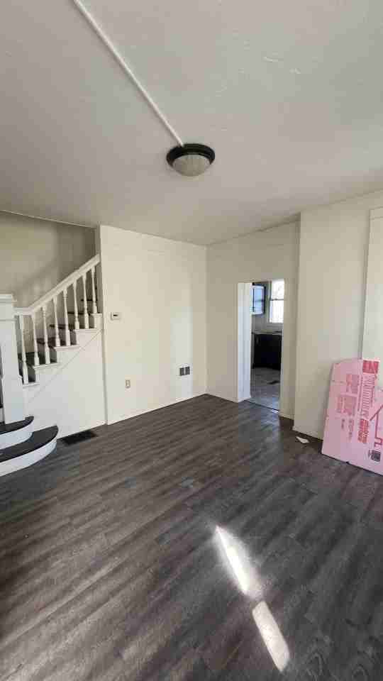 410 Parker Ave #410 - Photo 3 of 19