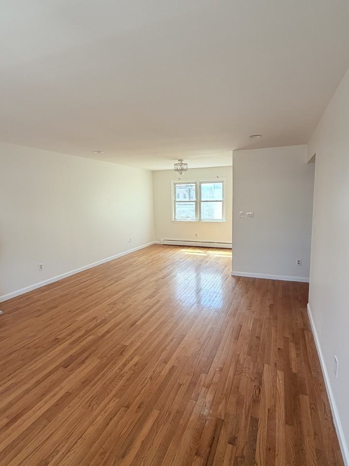 79 Paterson St #2 - Photo 6 of 15