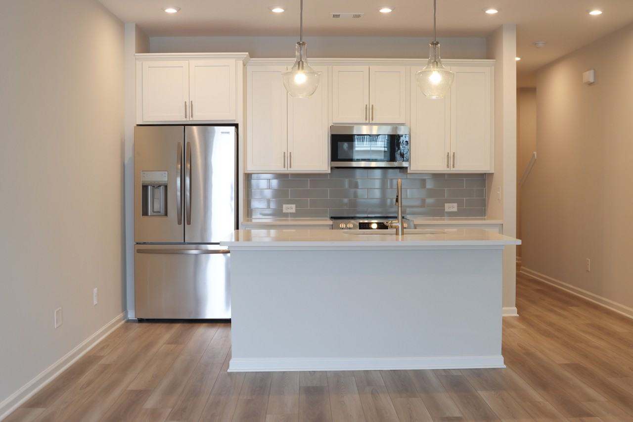 495 Crown Dr #495 - Photo 2 of 10