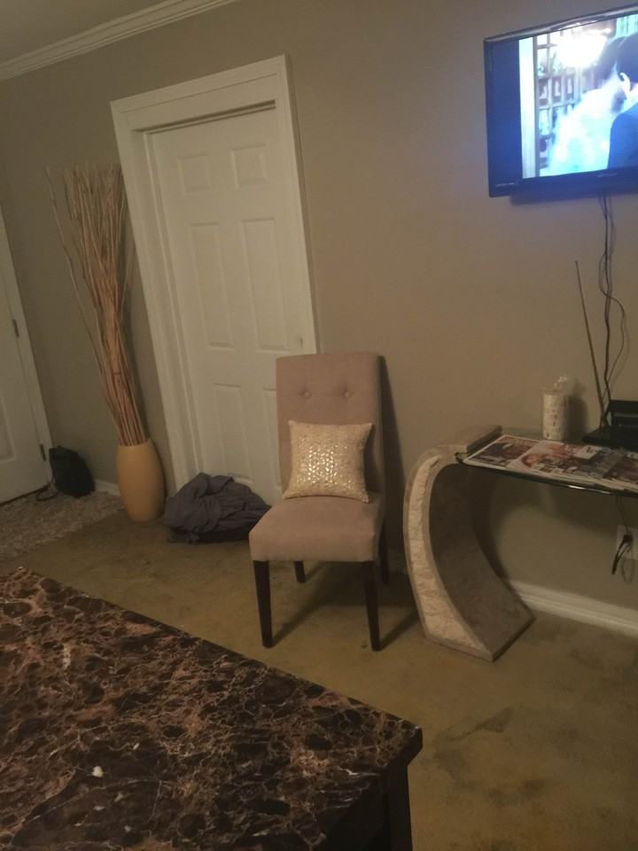 5401 Chatham Dr #NA - Photo 5 of 9