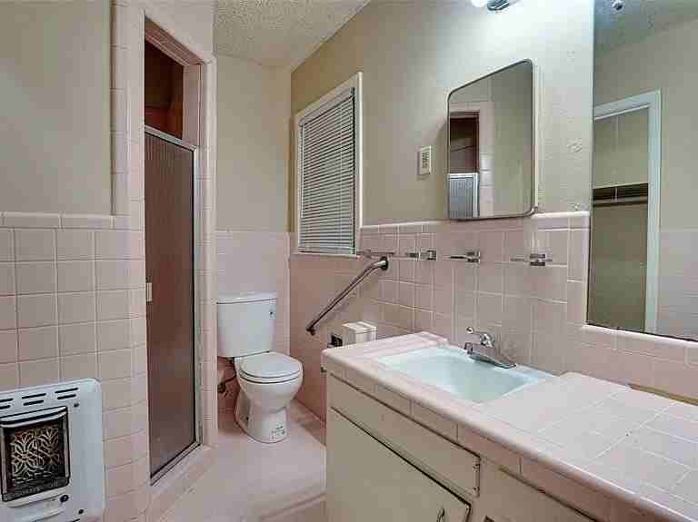 6001 Yolanda Dr #NA - Photo 4 of 18