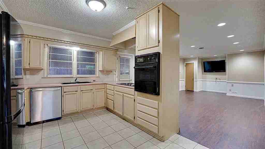 6001 Yolanda Dr #NA - Photo 5 of 18