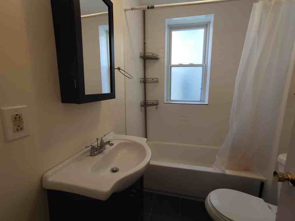 1418 Commonwealth Ave #304 - Photo 5 of 7