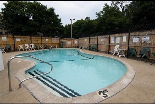 1418 Commonwealth Ave #304 - Photo 7 of 7