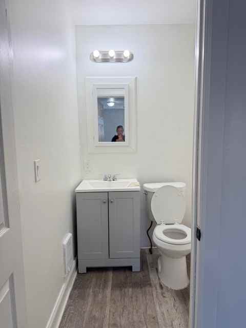 3116 Weymouth St #2 - Photo 4 of 9