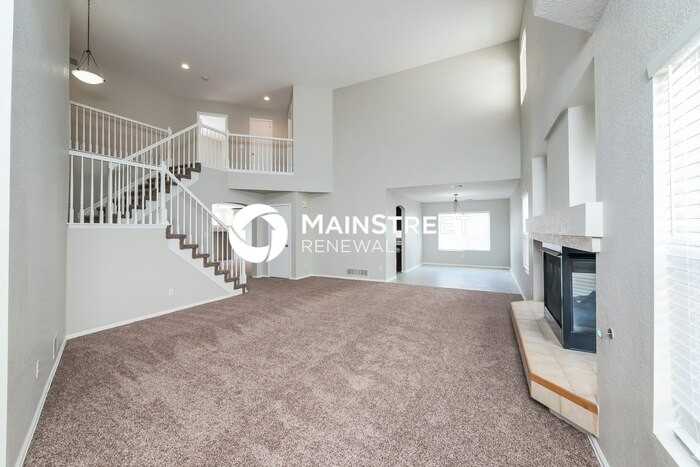 3877 Lisbon St - Photo 4 of 16