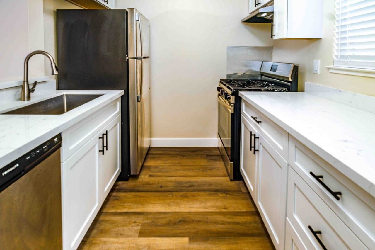 Mission Village Apartments - Photo 5 of 25