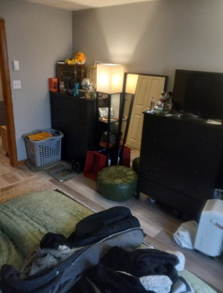 566 Washington St #JUNE - Photo 4 of 26