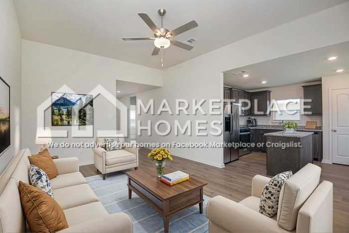 11012 Gray Mare Dr - Photo 3 of 21