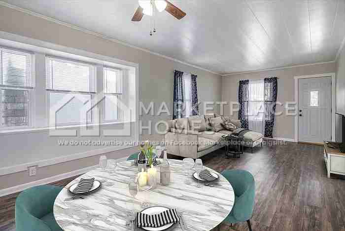 408 S Clemens Ave - Photo 3 of 19