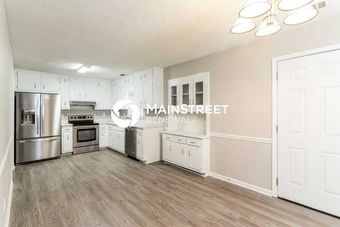 245 Christy Ln - Photo 7 of 17