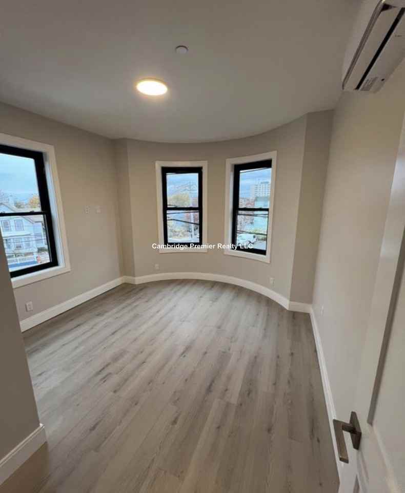 Sachem St #2 - Photo 6 of 10