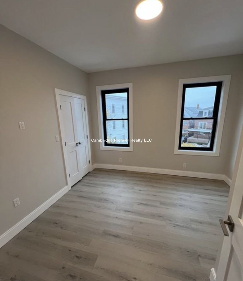 Sachem St #2 - Photo 7 of 10