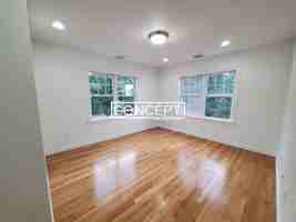 featured image of 63B Circuit St