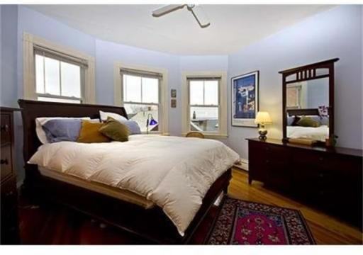 18 Sunset St #3 - Photo 4 of 26