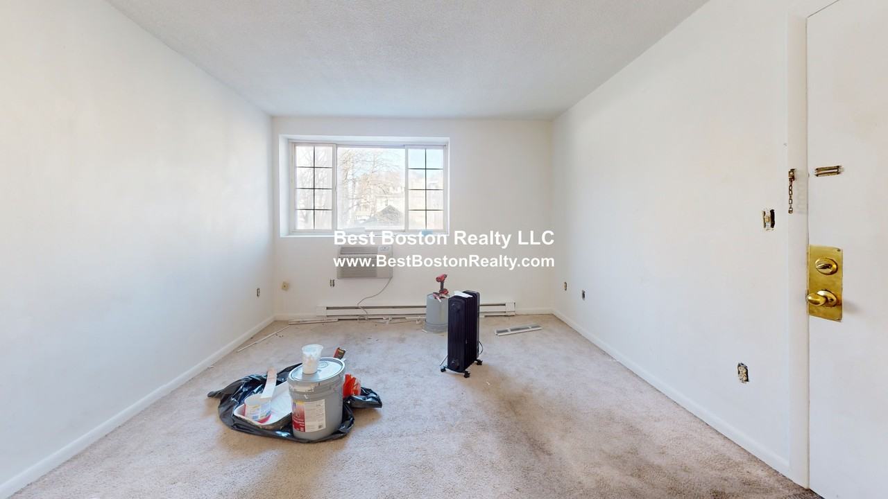 216 Revere Beach Pkwy #4 - Photo 7 of 9